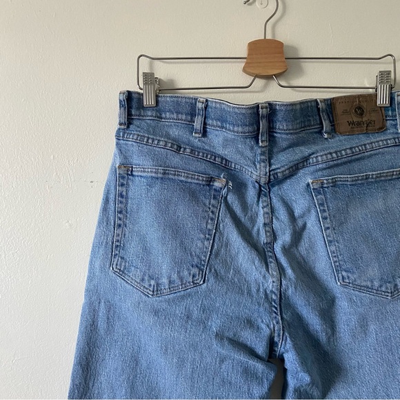 Men’s Wrangler Jeans - Picture 8 of 9